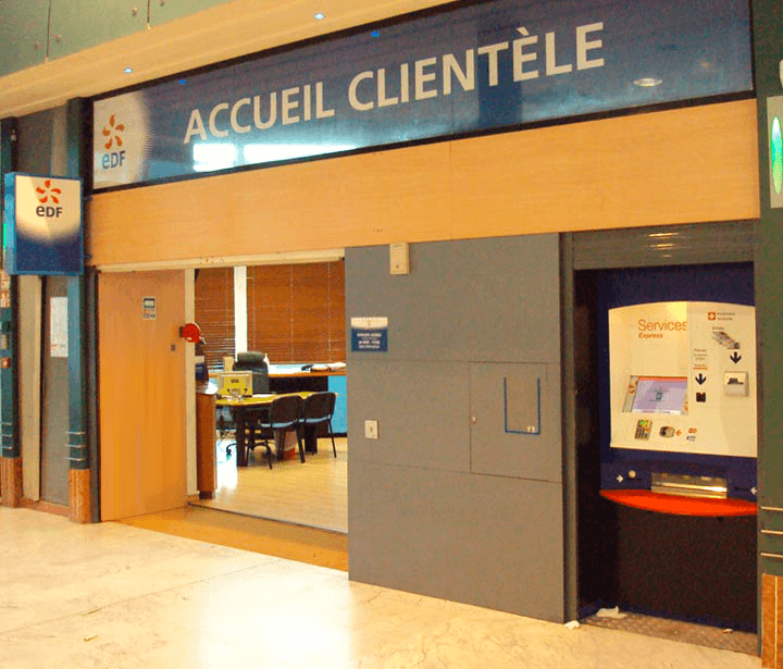 Borne tactile de paiement carte bancaire 